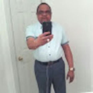 Meet your Posher, Yves